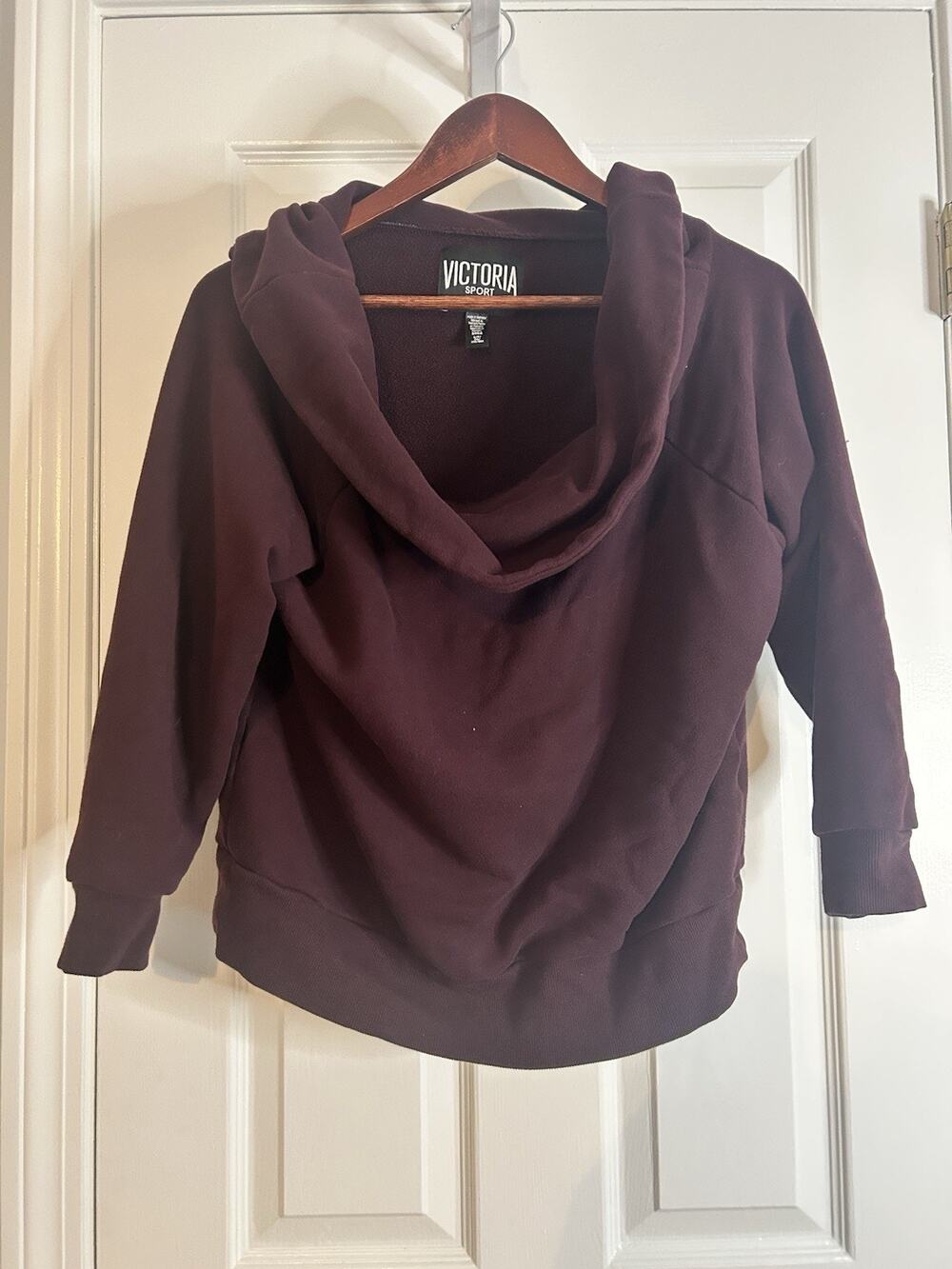 Victoria Sport Burgundy Cowl Neck Hoodie Women’s Small VS Pullover Sweatshirt